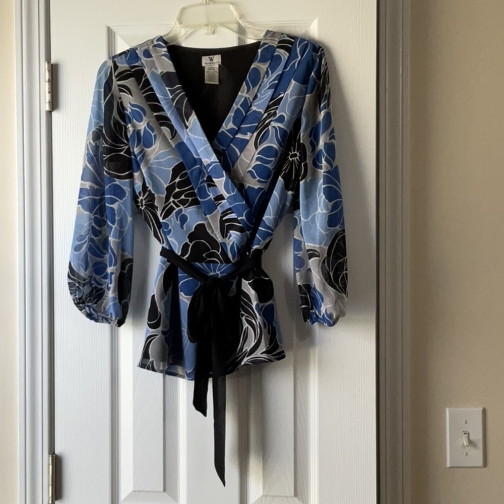 Blue Floral Print Women’s Top